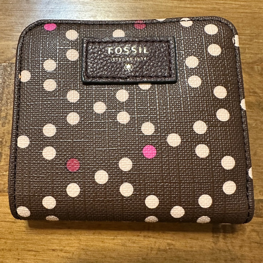 Fossil bi-fold wallet